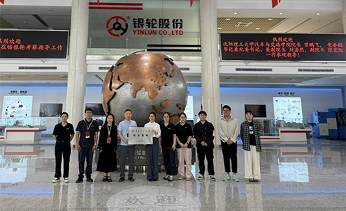 校企合作育人才，校友搭橋話共贏